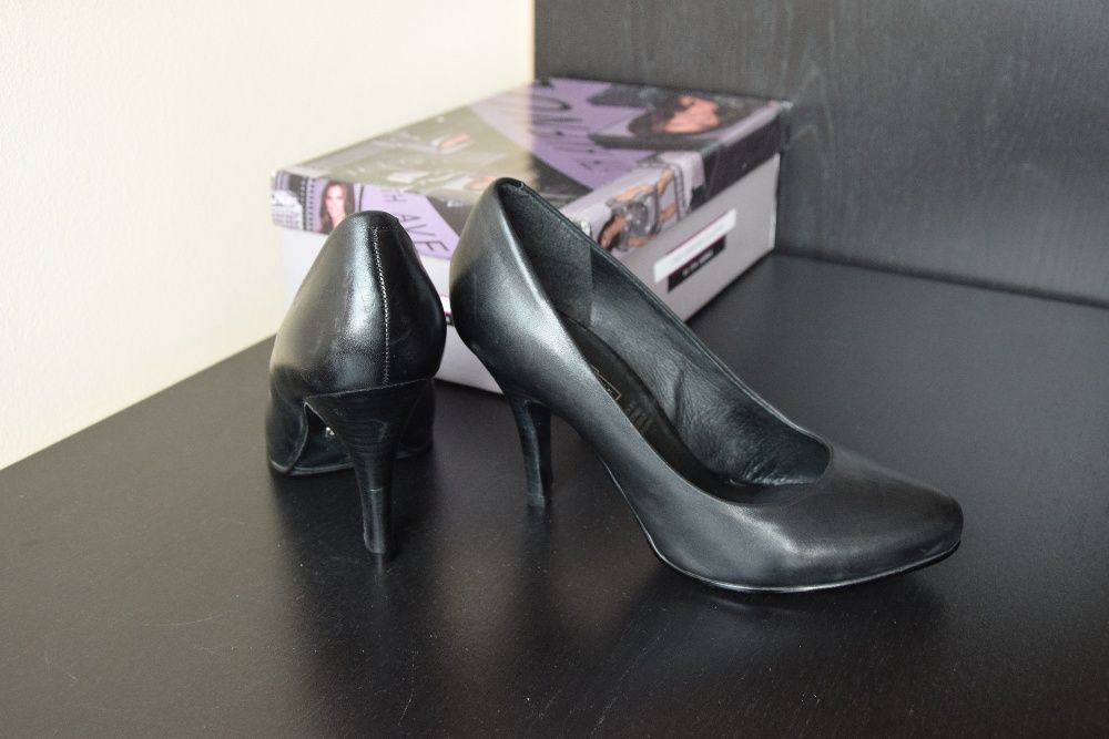 Buty 5th Avenue Deichamnn czółenka czarne skórzane rozm. 36
