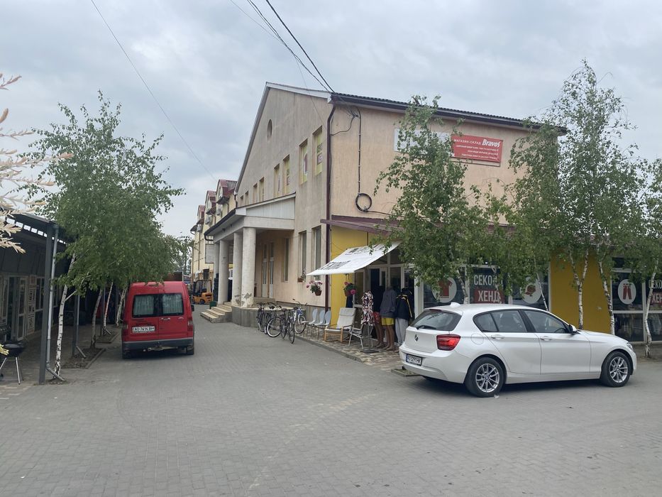 Продаж комерційного приміщення на оптовому