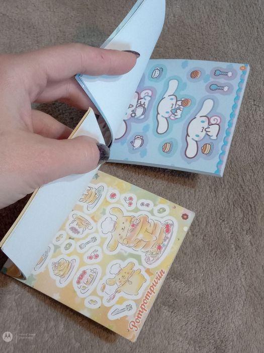 Książeczka naklejki sanrio