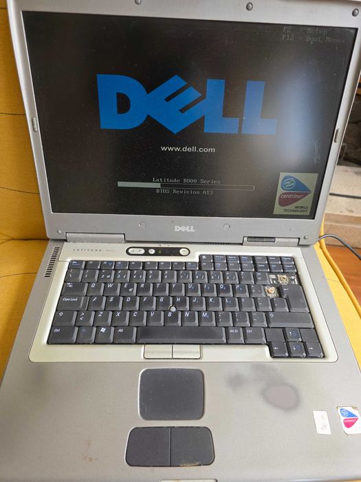 Dell Latitude D800502553645784115203