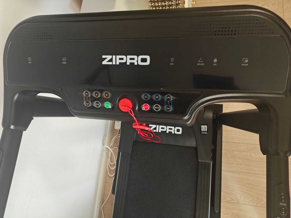 Bieżnia Zipro Pulse