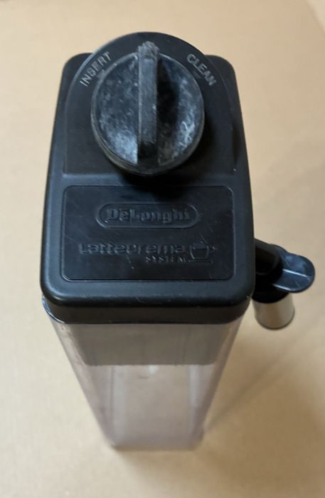 Pojemnik na mleko De’Longhi DLSC015 – bardzo dobry stan