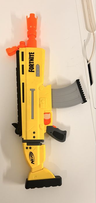 Nerf Fortnite em excelente estado