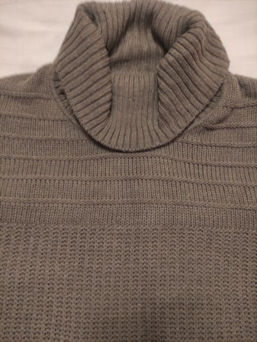 Женская кофта с коротким рукавом