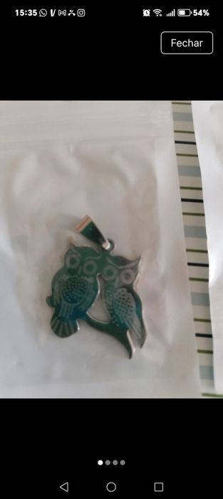Pendentes novos em aço