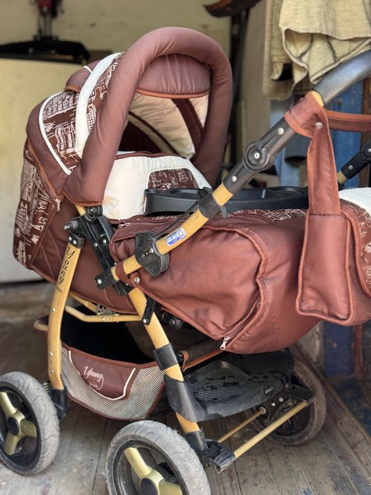 Коляска дитяча Young