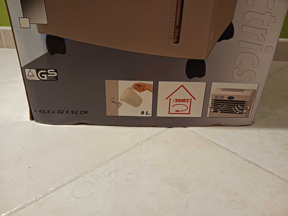 Condicionador de Ar - Refrigera e Aquece