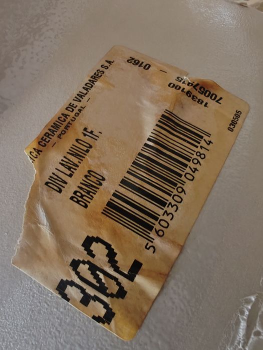 Lavatório de encastrar Valadares