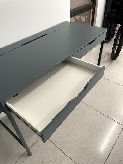 Secretária Alex ikea
