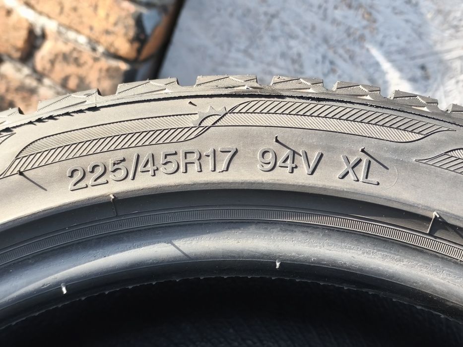 225/45R17 94V XL Massimo Cross Season  CS4