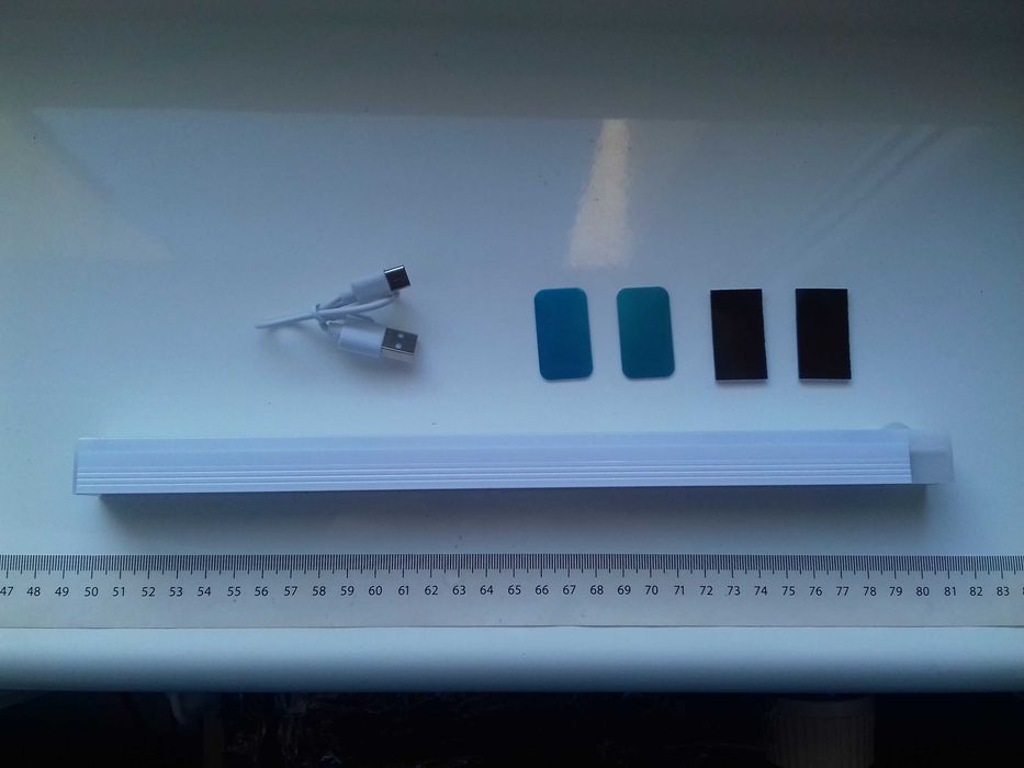 Lampka LED na czujnik ruchu i jasności, 30cm, biały ciepły, akumulator