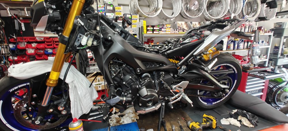 Wymiana opon motocyklowych, serwis motocykli