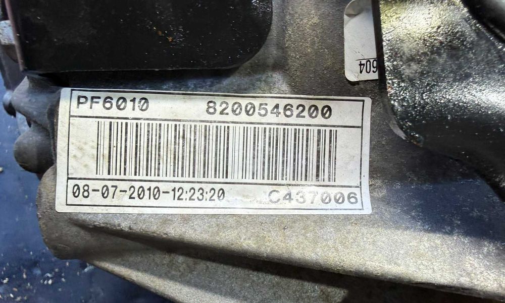 Caixa de Velocidades Renault Trafic II/Opel Vivaro 2.0 DCi Ref: PF6010