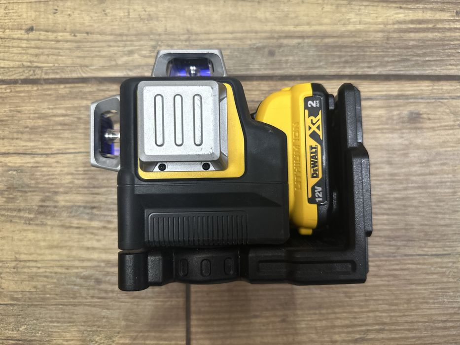 Laser samopoziomujący 360° DeWalt DCE089G + bateria 2AH 12V + DCB107