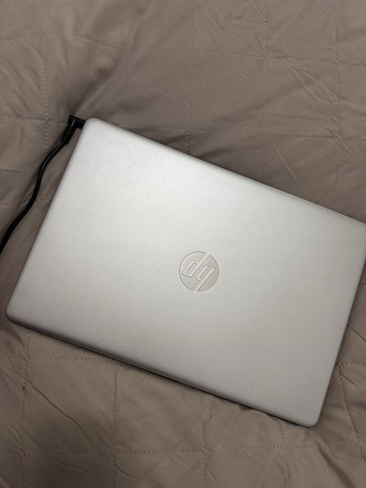 Computador HP (como novo)