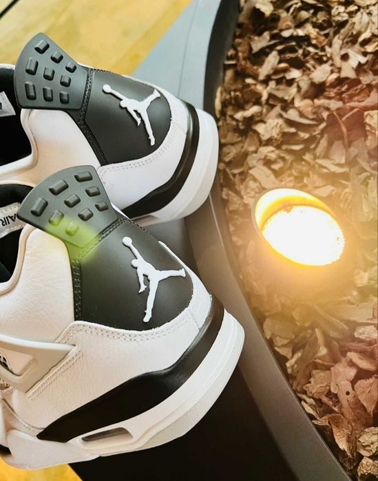 Sneakersy Męskie Jordan 4 Retro Military Black