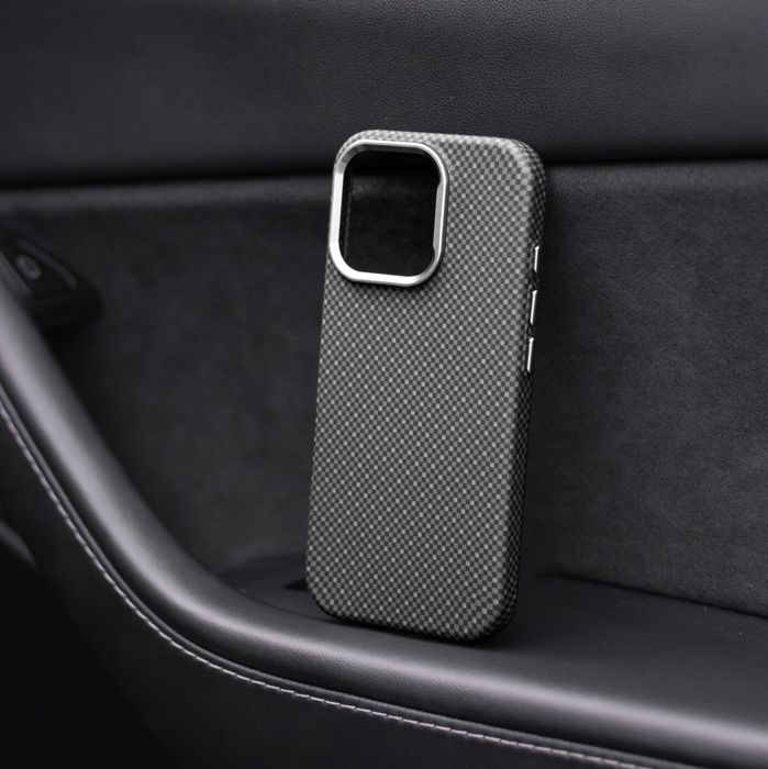 Карбоновий чохол для iPhone 17 Pro Max MagSafe айфон про макс чехол