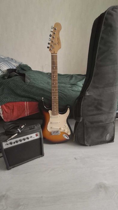 Gitara Elektryczna ever play ST-2 + zestaw [wzmacniacz+ akcesoria]