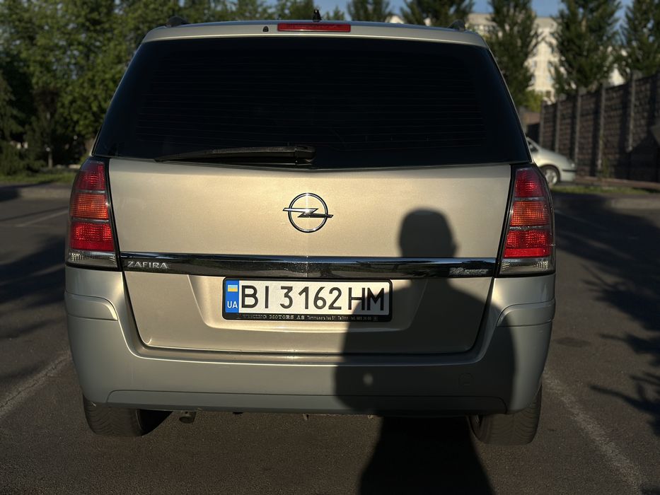 Opel zafira Avtomat 5500уо