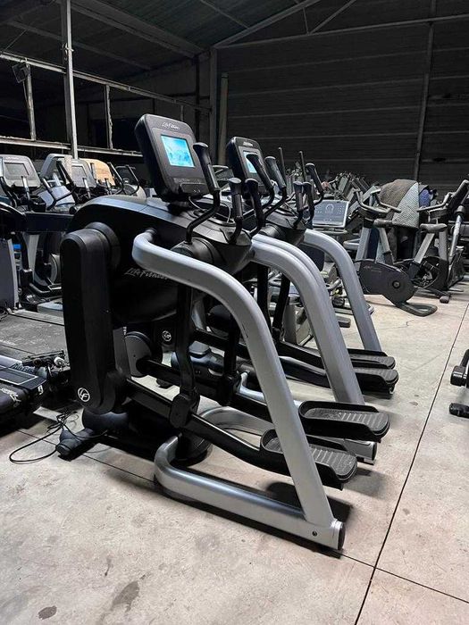Life Fitness FlexStrider SI Orbitrek trenażer 3 funkcyjny