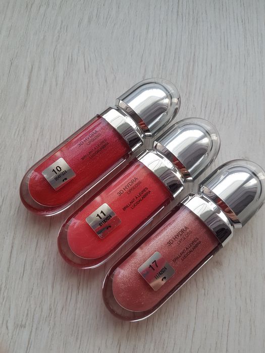 Блиск Kiko milano 3 d hydra lipgloss 01 03 04 05 07 09 20 31 41 47 49