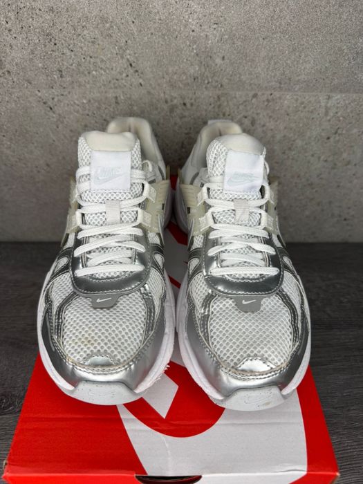 Продам кроссовки бренда Nike
