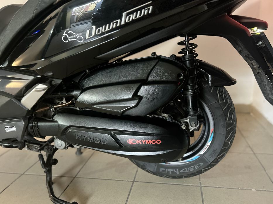 Maxi skuter Kymco New Downtown 125cm3 2018 rok na kat B