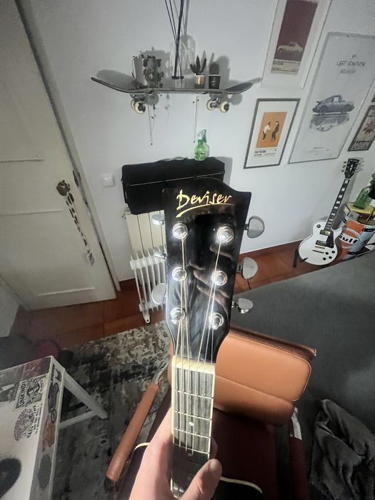 Guitarra semi-acustica Deviser