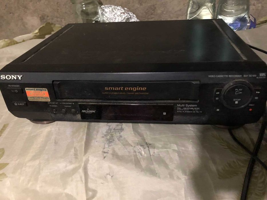 Дивиди касетний черний: 116 грн. - Прочая аудиотехника Чернигов на Olx