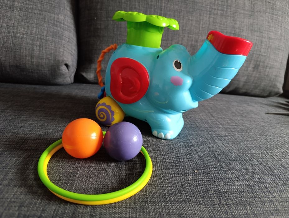 Smiki, Strzelający słonik, zabawka interaktywna