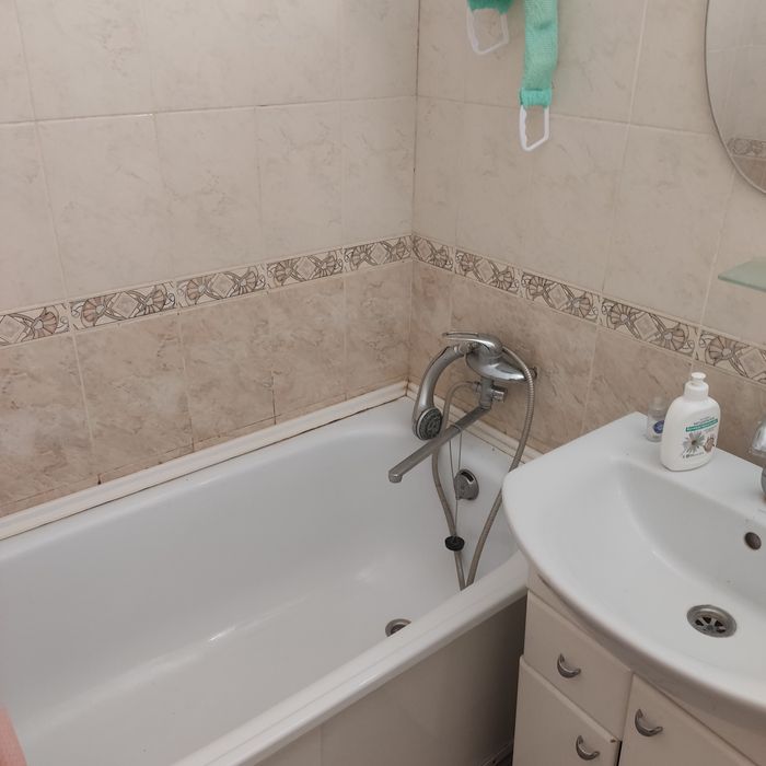 Двокімнатна,Двірцева.