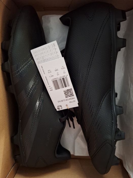 Nowe Adidas Predator CLUB FxG 44 2/3