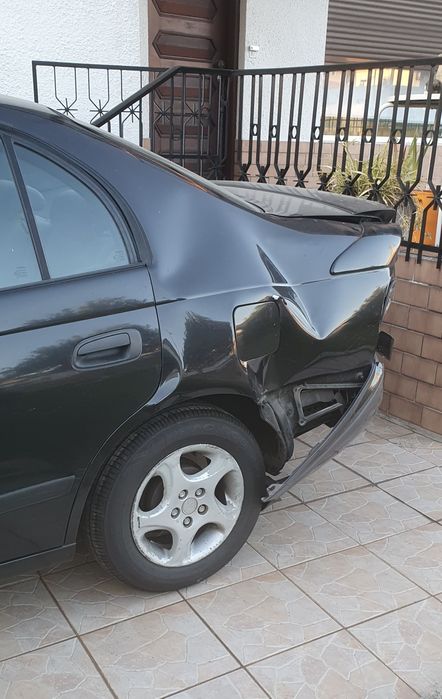 Toyota Carina E gasolina/GPL (batido) — photo 2