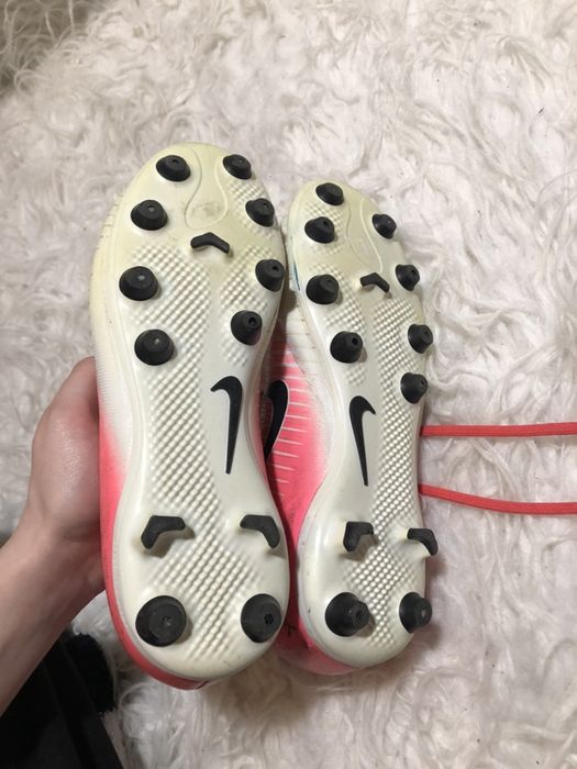Buty korki Nike Mercurial rozmiar 38 24 cm białe różowe