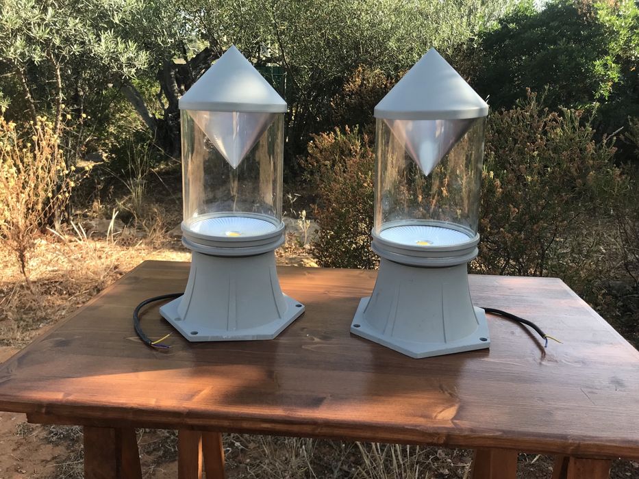 Iluminação exterior moderna LED 2 peças para casa ou jardim