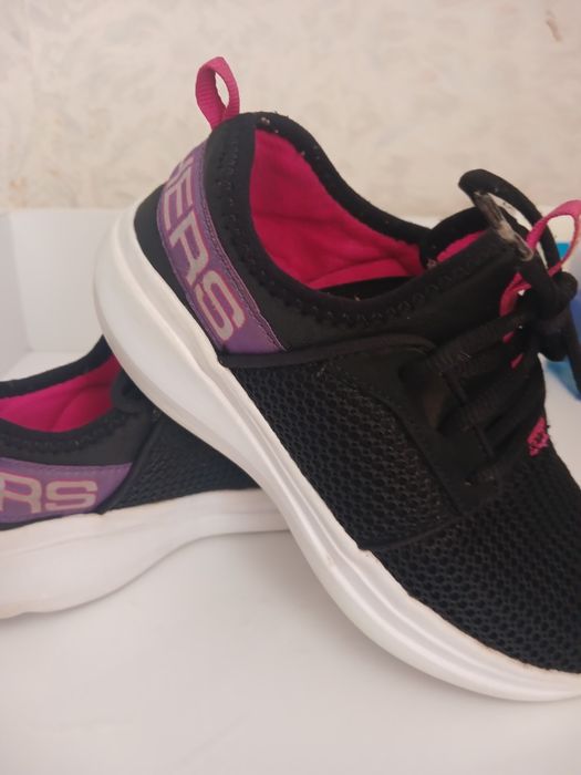 Кросівки кроссовки skechers 32 розмір