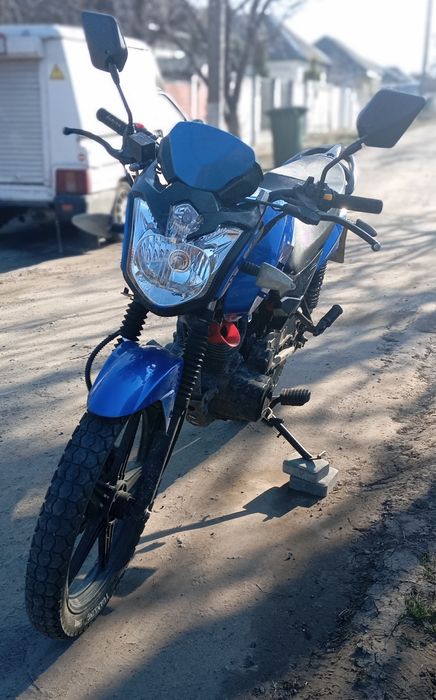 Мотоцикл Spark 150