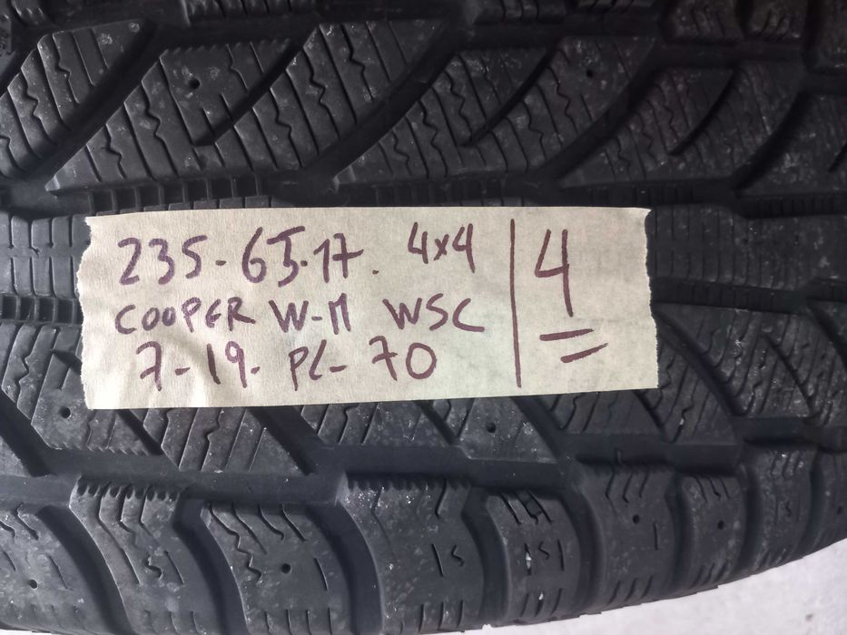 4 pneus 235/65R17 4x4 Cooper seminovos