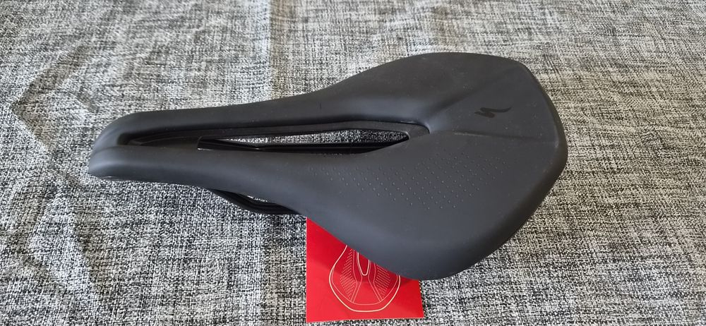 Selim Specialized Power Comp 143mm - NOVO