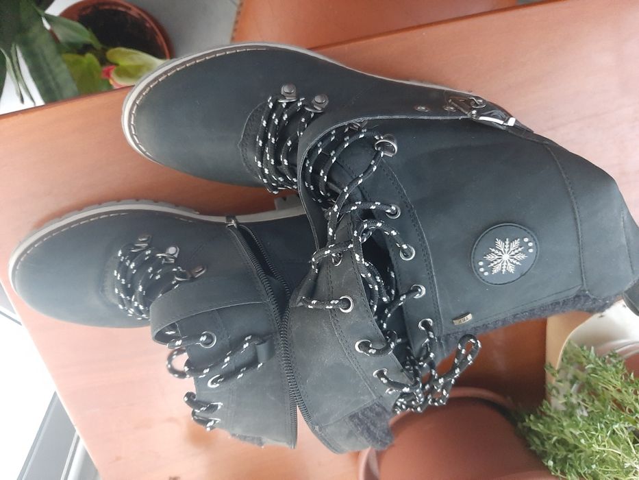 Bota cano alto fecho + cortao quentinhas tam.40