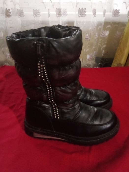 Продам сапоги для дівчинки