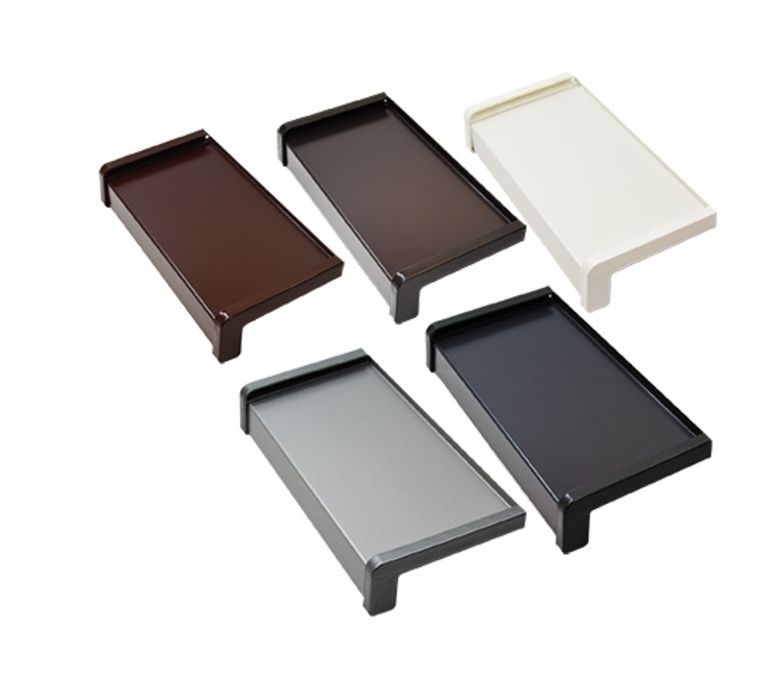 Parapety zewnetrzne stalowe w kolorach gr. 0.7mm CIĘCIE NA WYMIAR