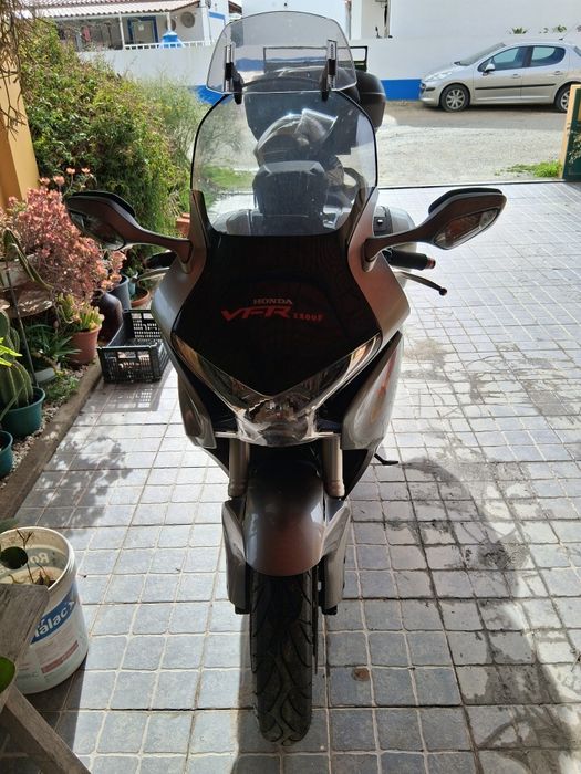 Vendo moto iconica ds honda