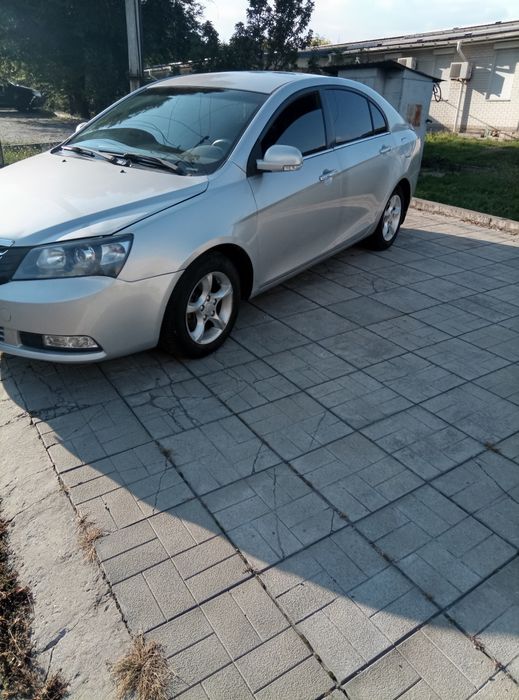 Легковой автомобиль