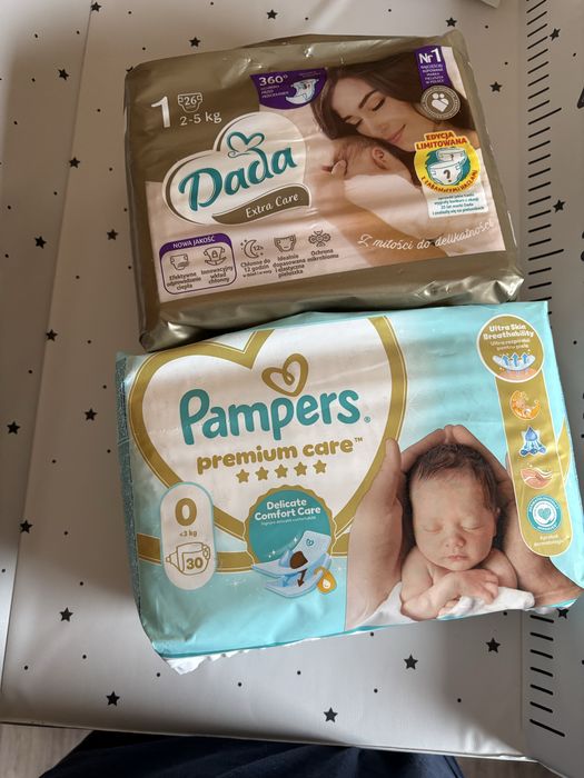 Pampersy z firmy dada i pampers w kladki higieniczne