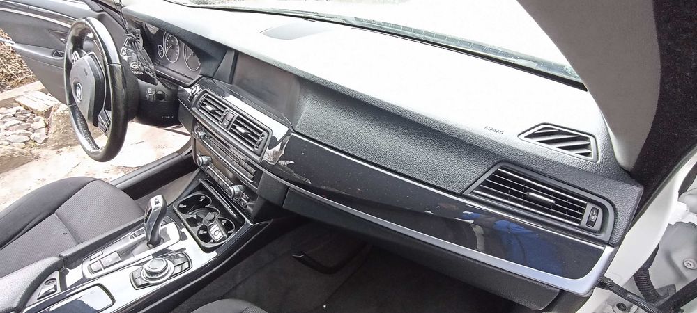 zderzak przód przedni bmw 525 d f10 12r lak 300 alpine weiss