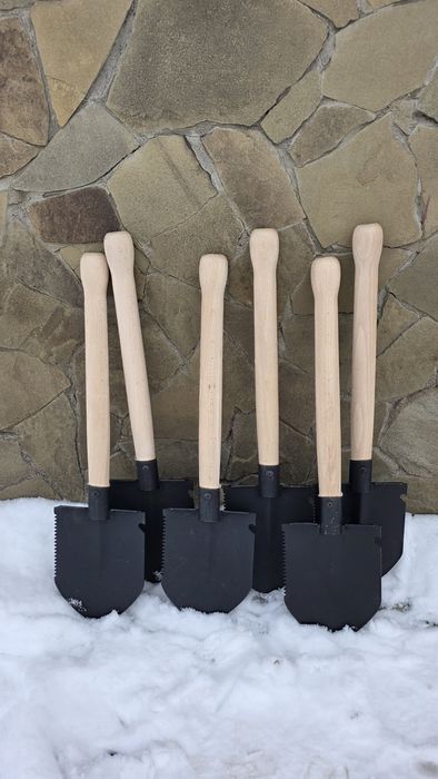 Саперна лопата тактична: посилена з дерев'яною ручкою та зубцями