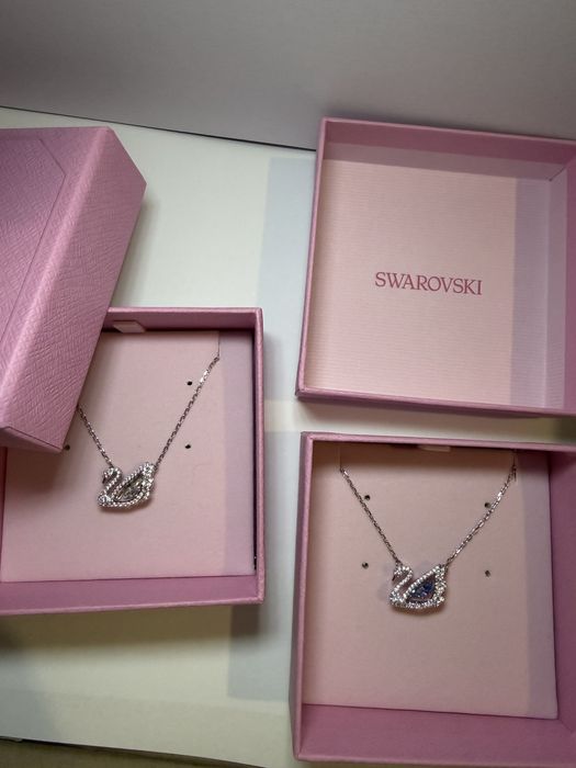 Swarovski  Dancing Swan