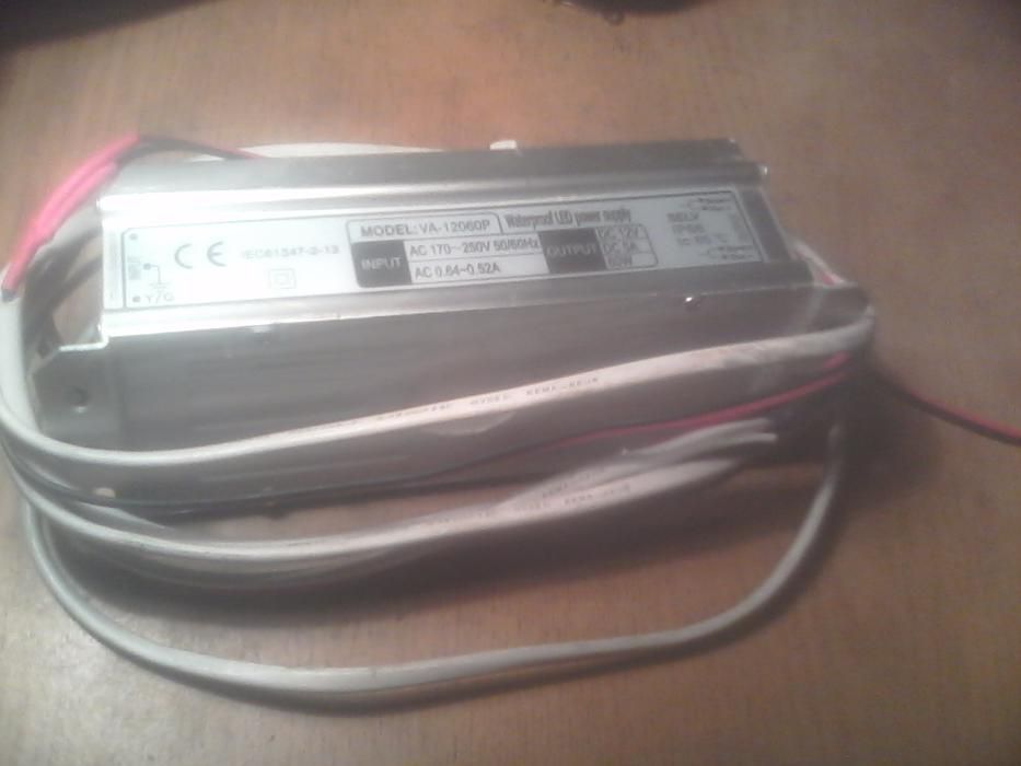 Герметичный блок питания 12В 5А для светодиодной ленты