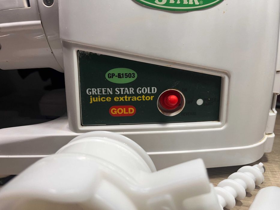 Wyciskarka do soków Green Star  Gold GP-E1503